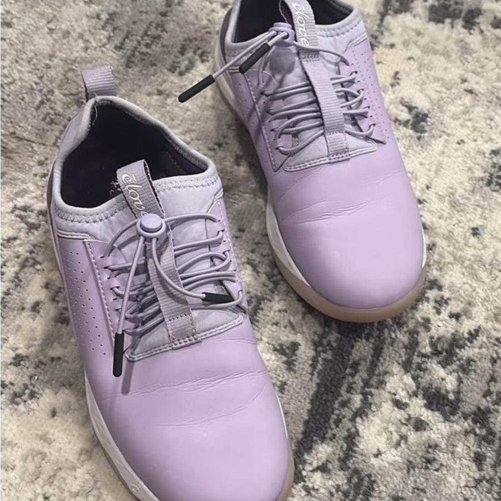 Purple Minimalist Low-Top Sneakers
